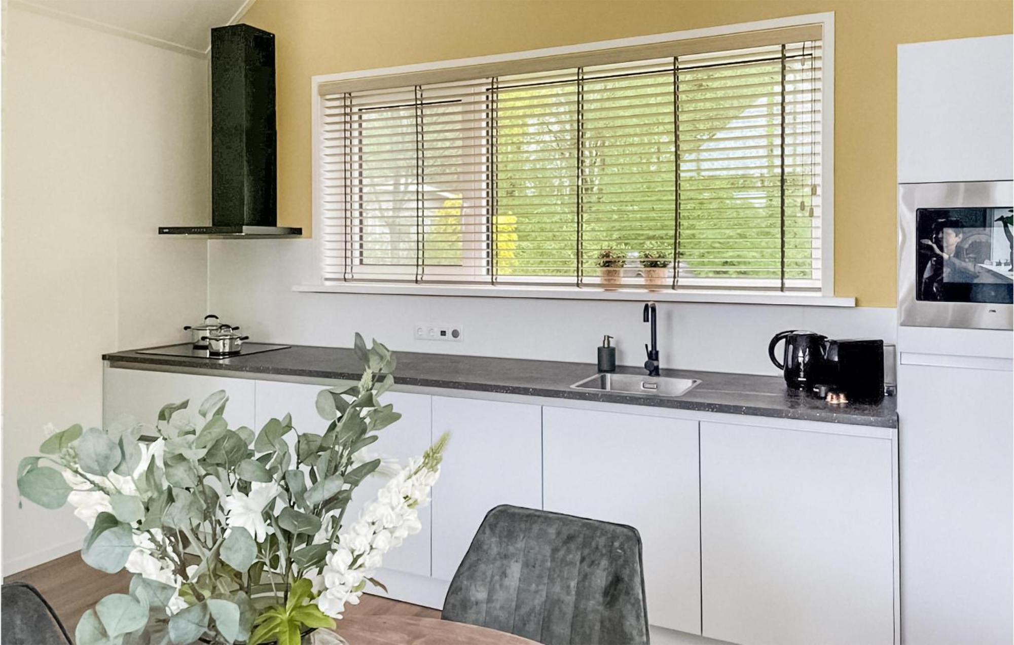 Cozy Home In Oosterwolde With Sauna Dış mekan fotoğraf