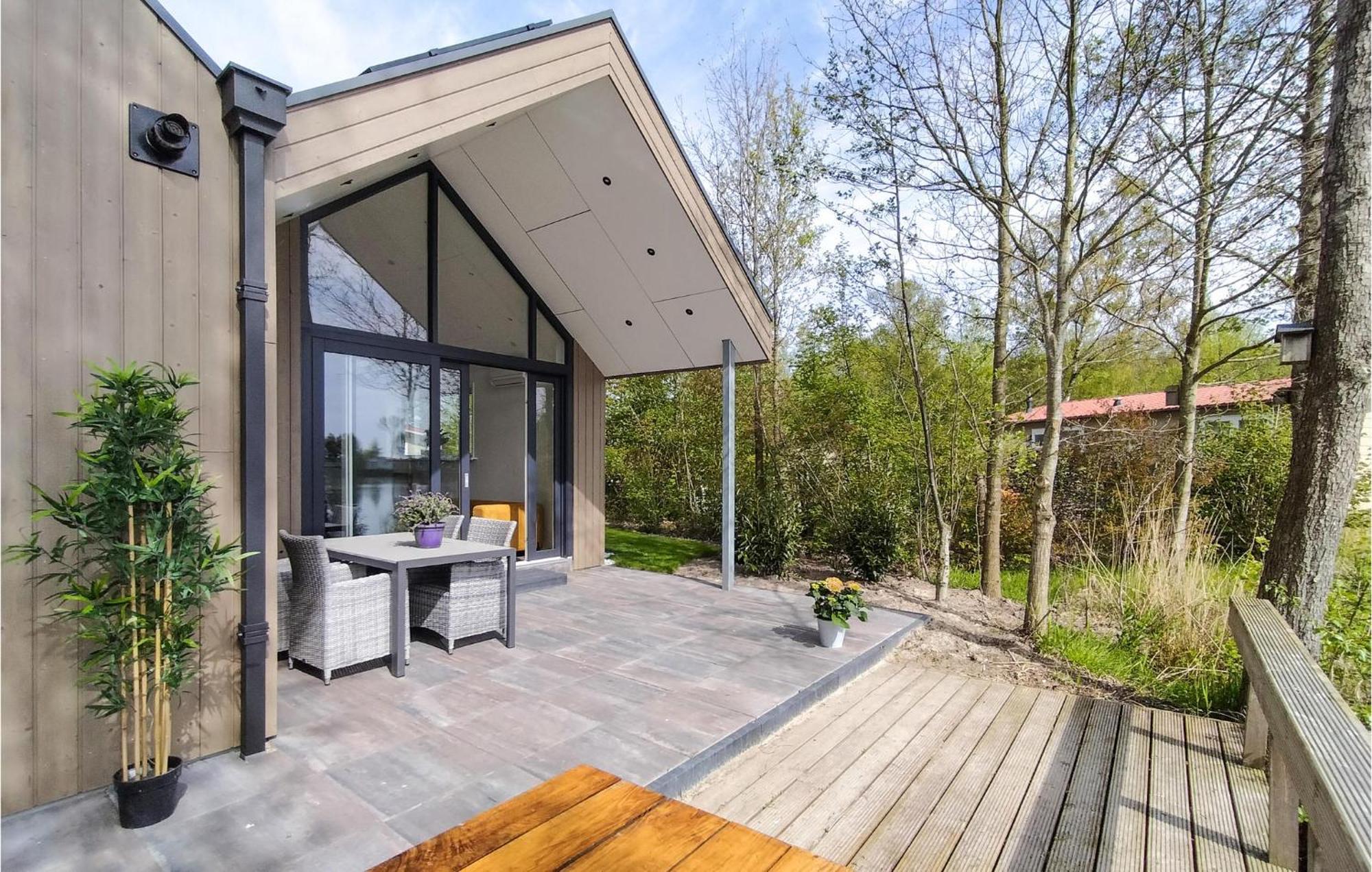 Cozy Home In Oosterwolde With Sauna Dış mekan fotoğraf